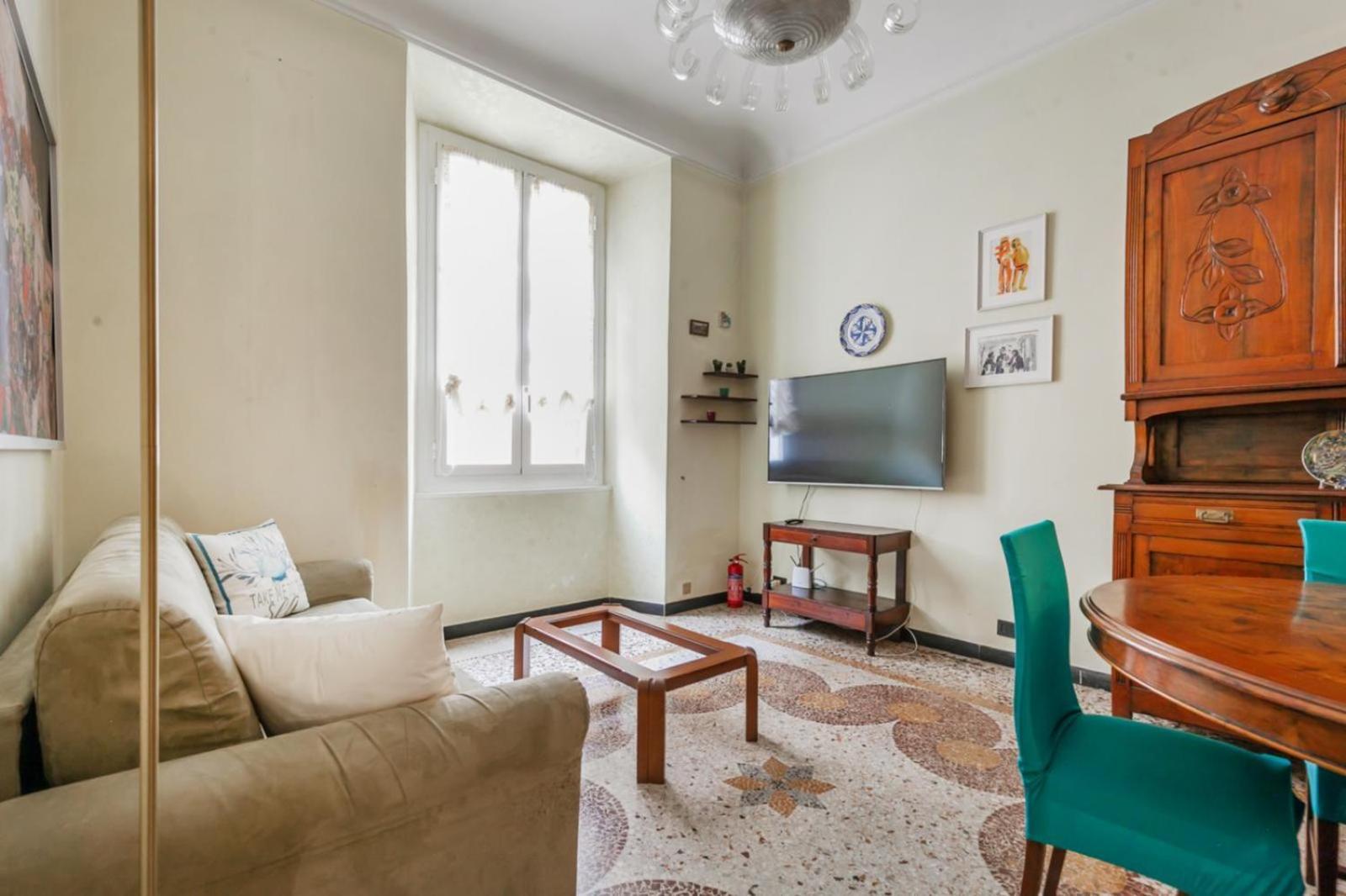 Appartamento "Ca Niella" Art And Fun 9 Minutes From The Sea Savona Esterno foto