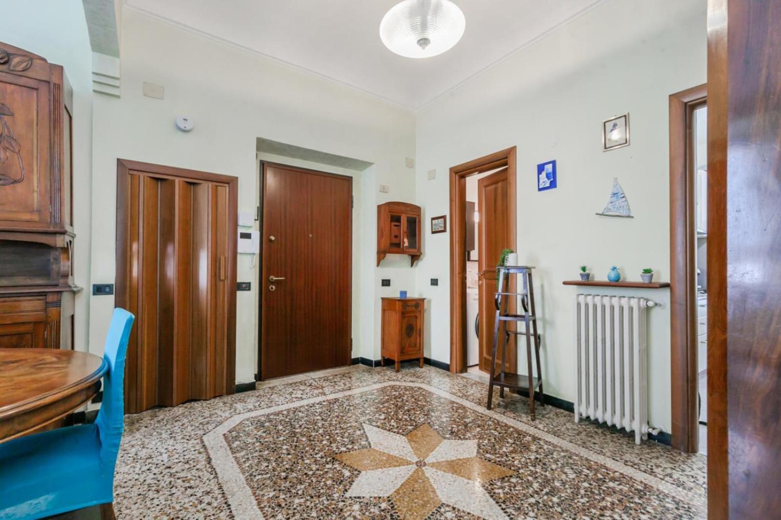 Appartamento "Ca Niella" Art And Fun 9 Minutes From The Sea Savona Esterno foto